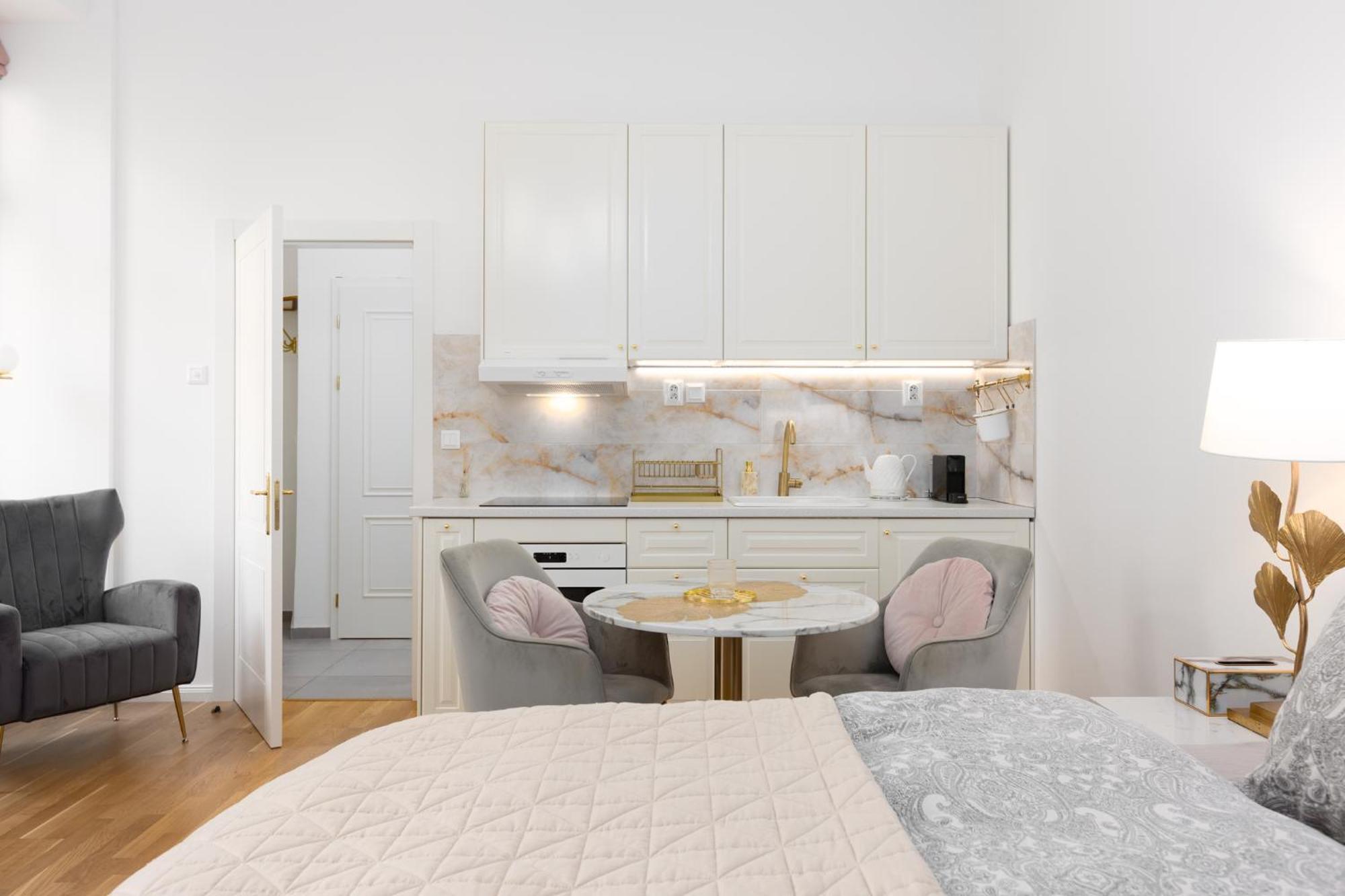 Appartamento Klidny A Stylovy U Vaclavskeho Namesti Praga